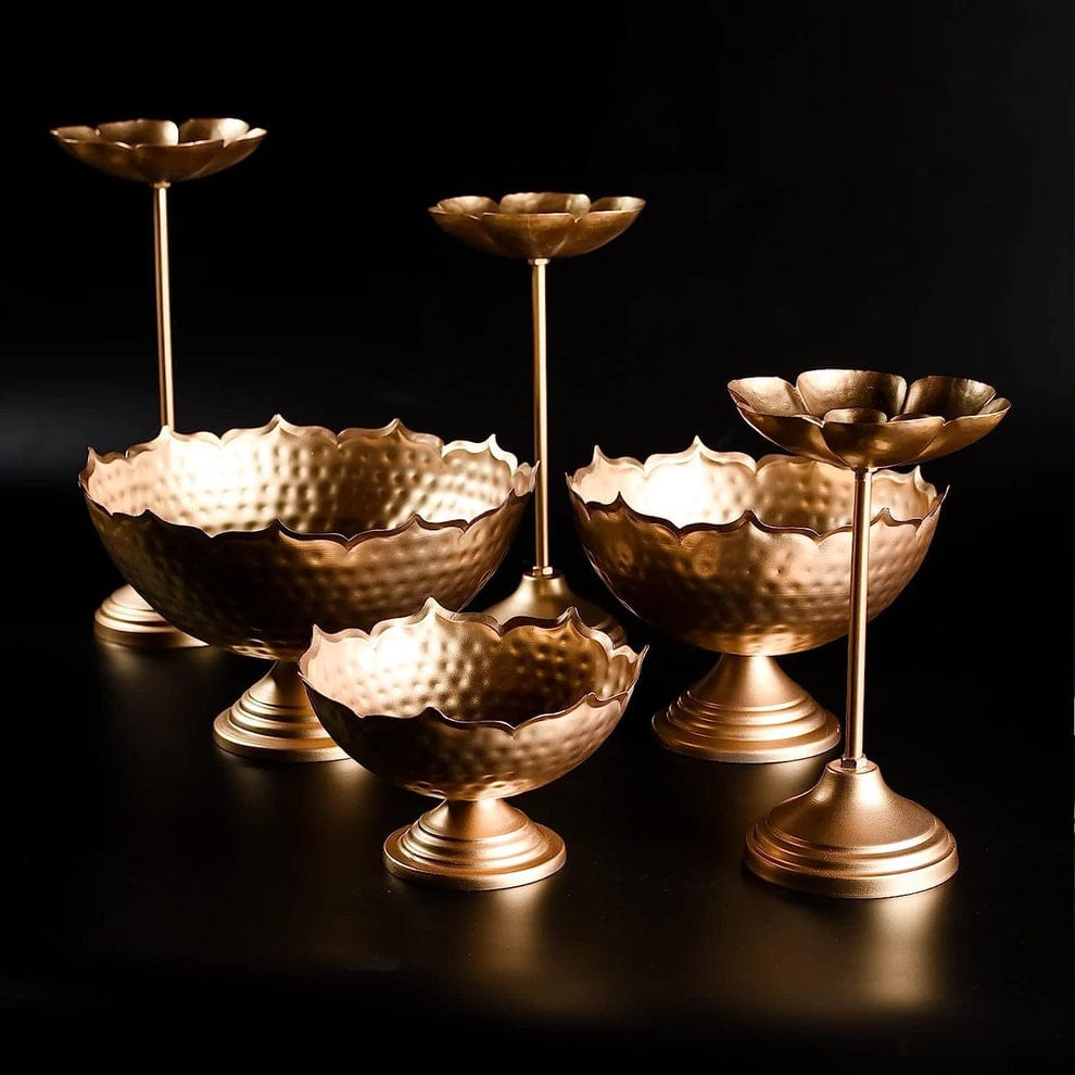 Taj Bowl Urli Candle Stand with Floating Diya | Urli for Home Decor and Festival Decor Size ;- 16,14 and 12 Inch